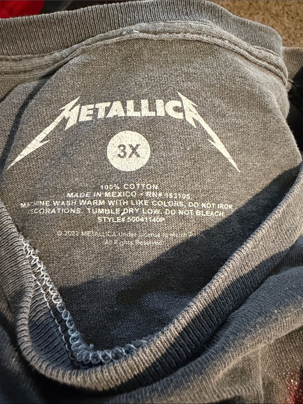 Metallica Grey Short Sleeve Graphic Tee - Men’s Band Shirt - Picture 3 of 3